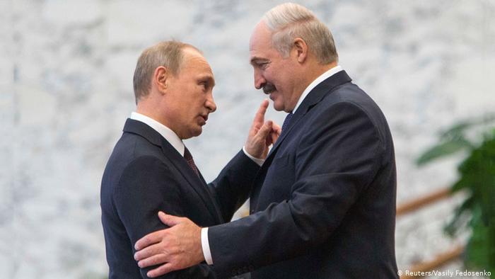 Володимир Путін і Олександр Лукашенко Росія на прохання Лукашенка створила резерв правоохоронців для Білорусі – Путін