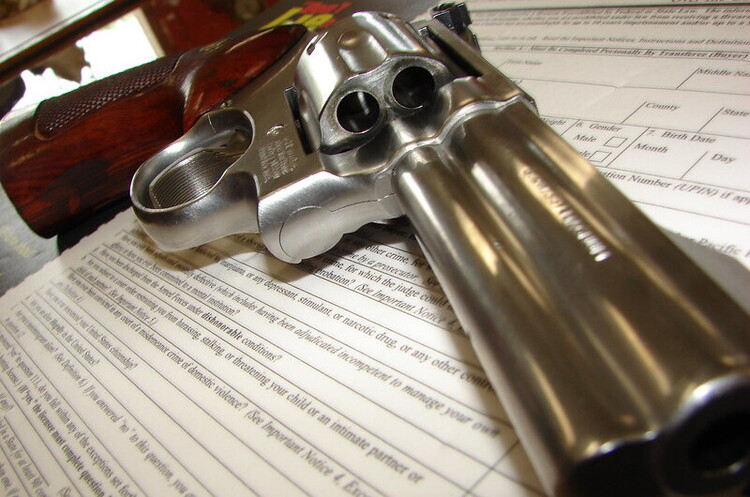 У США спостерігається небачений попит на вогнепальну зброю - Smith & Wesson Firearms У США спостерігається небачений попит на вогнепальну зброю - Smith & Wesson Firearms