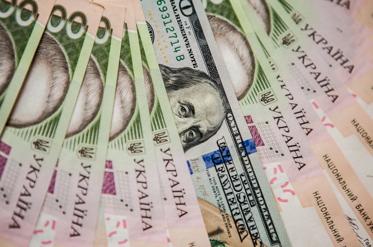 Капітальні інвестиції в економіку України скоротилися на 30% Капітальні інвестиції в економіку України скоротилися на 30%