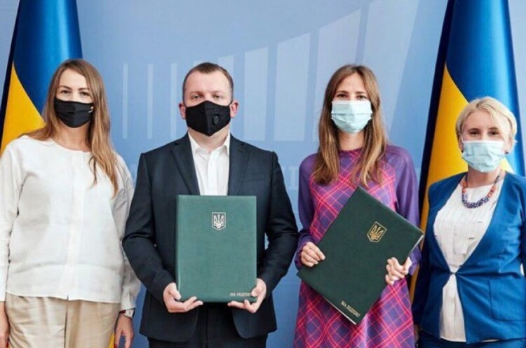 Мінцифри розпочинає співпрацю з «Українською асоціацією фінтех та інноваційних компаній» Мінцифри розпочинає співпрацю з «Українською асоціацією фінтех та інноваційних компаній»
