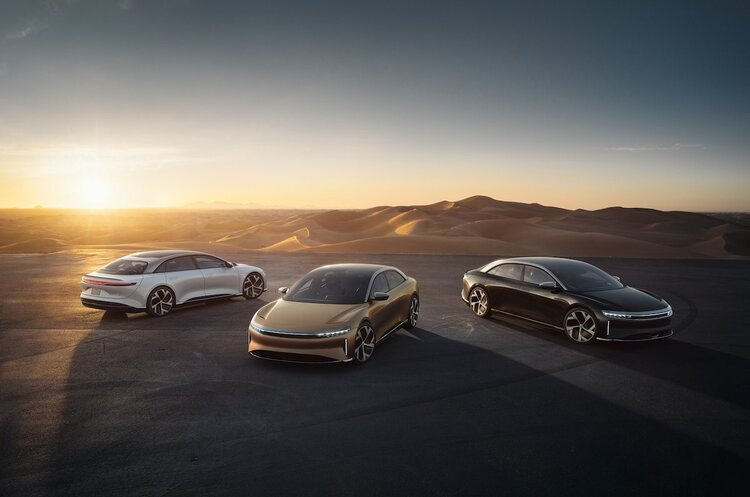 «Вбивця Tesla» показав свій перший серійний електрокар (ВІДЕО) «Вбивця Tesla» показав свій перший серійний електрокар (ВІДЕО)