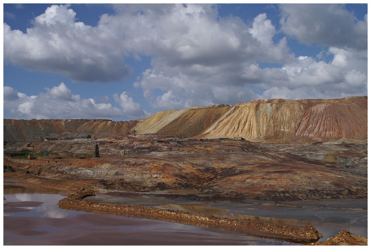 фото pixabay.com Топ-менеджерів звільнено з Rio Tinto через руйнування древніх печер Австралії