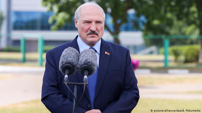 Президент Білорусі Олксандр Лукашенко Лукашенко запросив російських пропагандистів висвітлювати протести в Білорусі – список