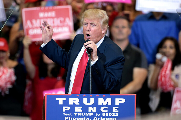Дональд Трамп Трамп заявив, що не готовий підписатися під угодою Oracle по купівлі китайського TikTok