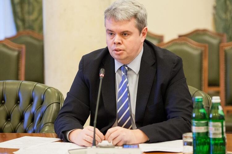 Заступник голови НБУ Дмитро Сологуб Можливість 2 траншів від МВФ до кінця року втрачена, треба намагатися отримати один — Сологуб