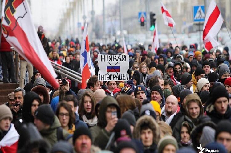 Понад 45% українців підтримують протестувальників у Білорусі Понад 45% українців підтримують протестувальників у Білорусі