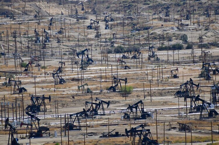 Одні з найбільших виробників сланцевої нафти Devon Energy и WPX Energy домовились про злиття Одні з найбільших виробників сланцевої нафти Devon Energy и WPX Energy домовились про злиття