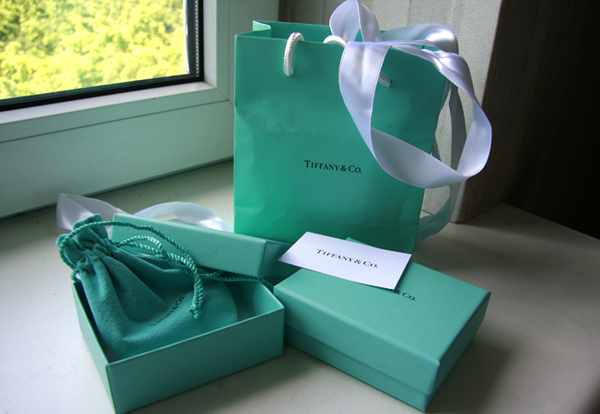 LVMH подає зустрічний позов проти Tiffany з приводу угоди на $16 млрд LVMH подає зустрічний позов проти Tiffany з приводу угоди на $16 млрд