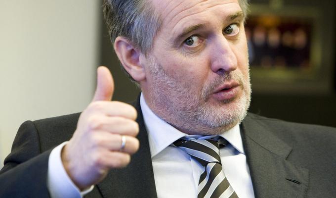 Дмитро Фірташ, український олігарх Суд заборонив «Сбербанку» забирати заставне майно «Азота», який належить Фірташу