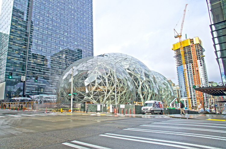 штаб-квартира Amazon IT-гігантам Google, Facebook і Amazon загрожує зростання транскордонних податків