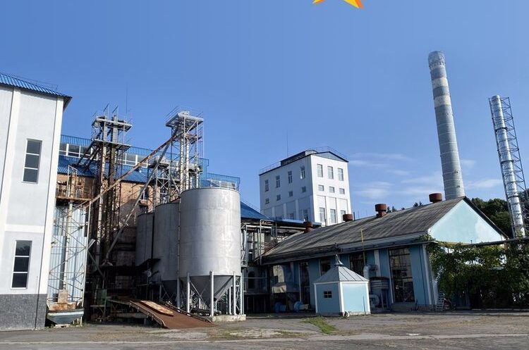 Перший з об'єктів «Укрспирту» приватизували за 55 млн Перший з об'єктів «Укрспирту» приватизували за 55 млн