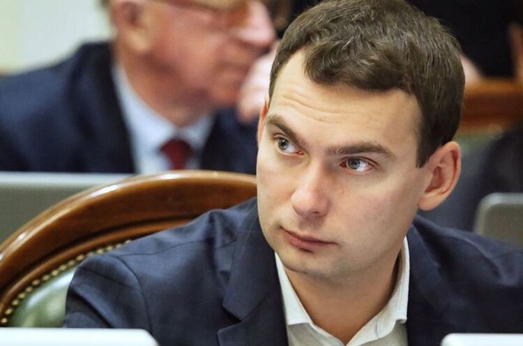 Нардеп Железняк заявив про зрив засідання бюджетного комітету Нардеп Железняк заявив про зрив засідання бюджетного комітету