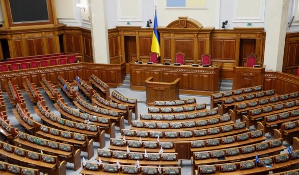В ОП пояснили, чому пропонують зменшити кількість народних депутатів до 300 В ОП пояснили, чому пропонують зменшити кількість народних депутатів до 300