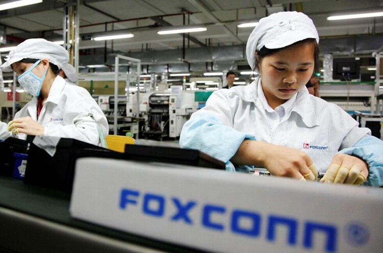 Foxconn, постачальник Apple, заявив про запуск виробництва власних електромобілів