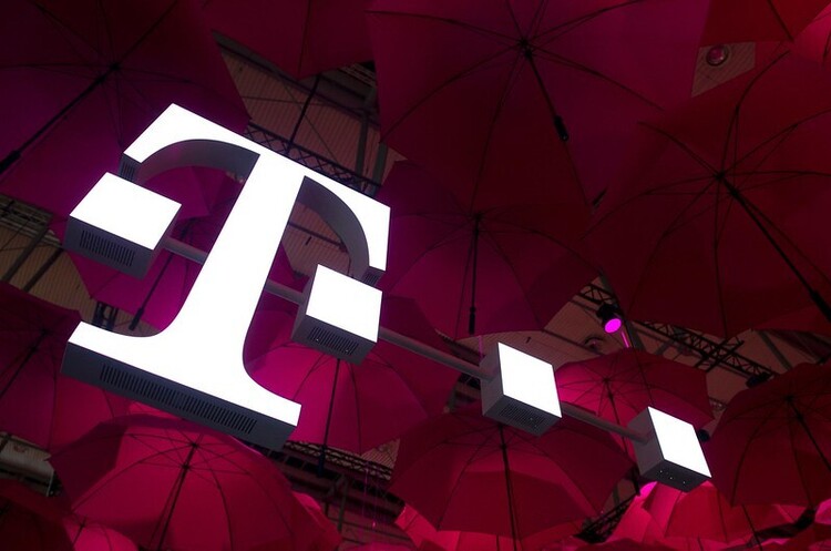 Deutsche Telekom успішно протестувала базову станцію в стратосфері Землі Deutsche Telekom успішно протестувала базову станцію в стратосфері Землі