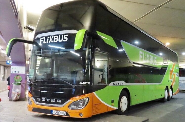 FlixBus запускає два нові рейси з України до Польщі та один – до Чехії FlixBus запускає два нові рейси з України до Польщі та один – до Чехії