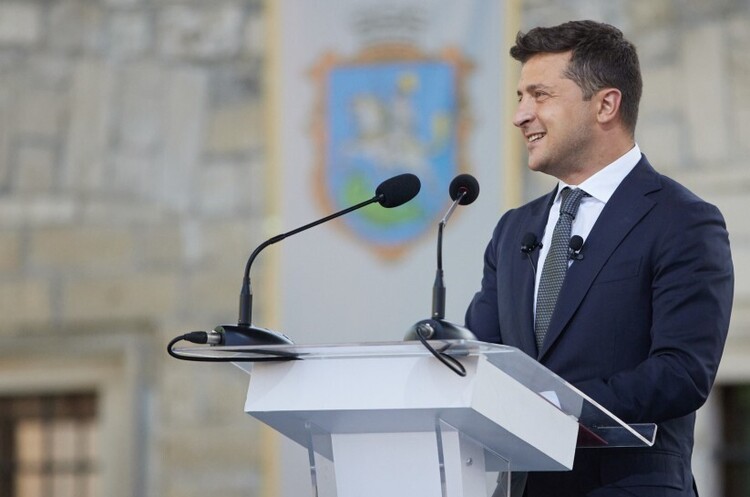 Президент України Володимир Зеленський Зеленський підписав закон про безпечність та якість донорської крові