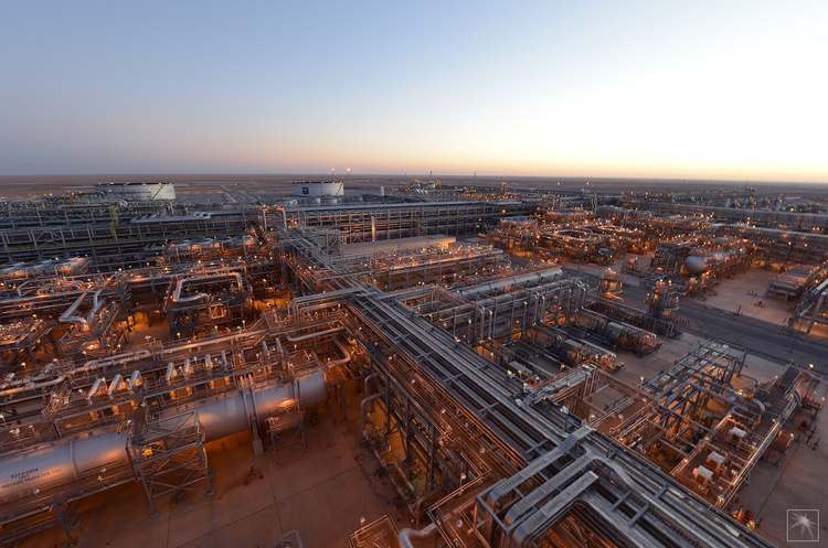 Чистий прибуток Saudi Aramco обвалився на 45% за квартал Чистий прибуток Saudi Aramco обвалився на 45% за квартал