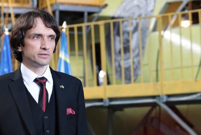 Експрезидент ДП «Антонов» Олександр Лось Президент заводу «Антонов» звільнився за власним бажанням