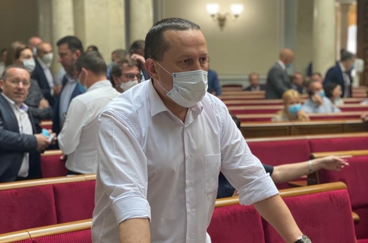 Зіновій Андрійович Нардеп від «Слуги народу» відмовився від мандата у зв'язку з обранням мером в Івано-Франківській області