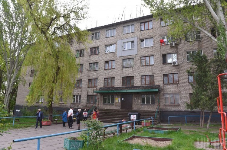 Гуртожиток у Заводському районі Запоріжжя Кабмін хоче передати гуртожитки місцевим громадам