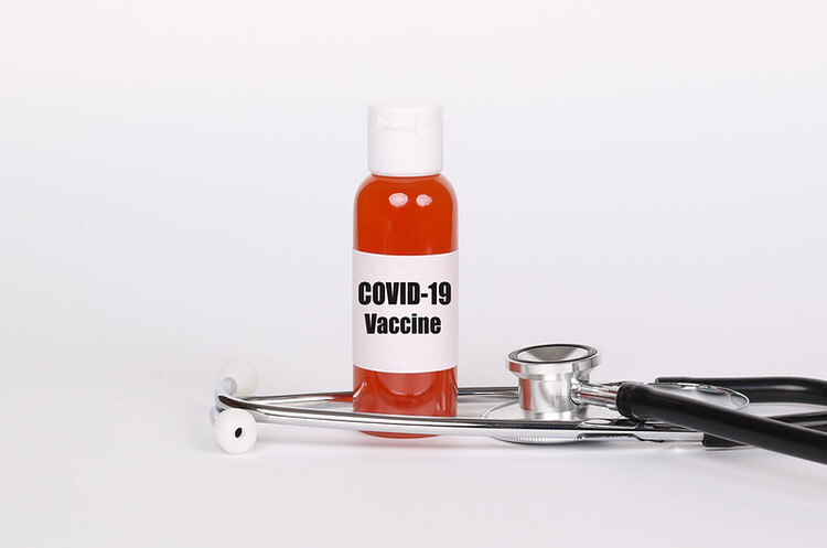 Тестування китайської вакцини проти COVID-19 в Бразилії зупинили через «несприятливу подію» Тестування китайської вакцини проти COVID-19 в Бразилії зупинили через «несприятливу подію»