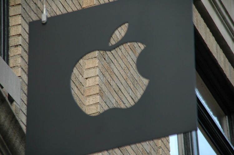 Порушено першу велику справу щодо недотримання GDPR, під вогонь потрапила Apple Порушено першу велику справу щодо недотримання GDPR, під вогонь потрапила Apple