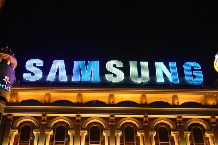 Samsung підсилює війну на ринку чіпів Samsung підсилює війну на ринку чіпів