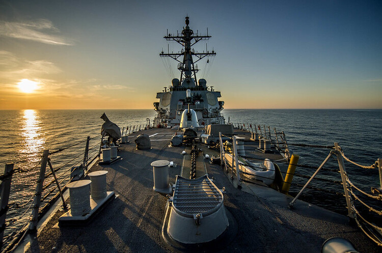 Американський есмінець USS Donald Cook направляється в Чорне море Американський есмінець USS Donald Cook направляється в Чорне море