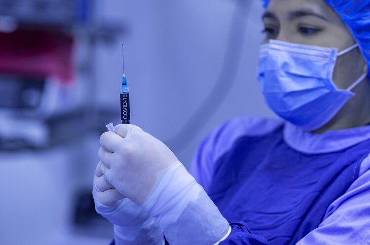 фото pixabay.com Експерт: «AstraZeneca маніпулювала результатами про ефективність своєї вакцини»