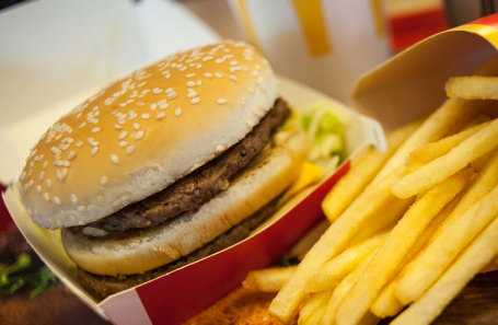 фото DR McDonald's оголосив, що буде готувати бургери по-новому