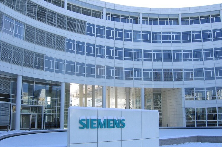 фото wikipedia Siemens переносить системи SAP в хмару Amazon