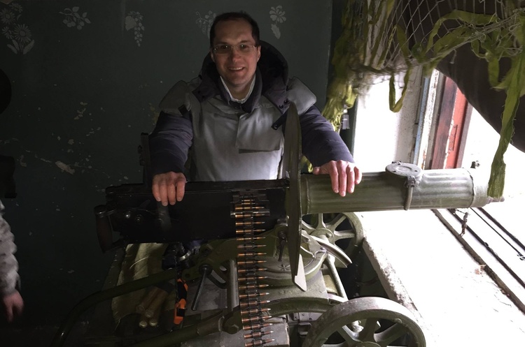 Журналіст Бутусов прийняв пропозицію роботи в Міноборони Журналіст Бутусов прийняв пропозицію роботи в Міноборони