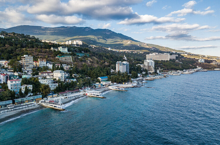 Україна арештувала 32 судна-порушники порядку в’їзду в Крим Україна арештувала 32 судна-порушники порядку в’їзду в Крим
