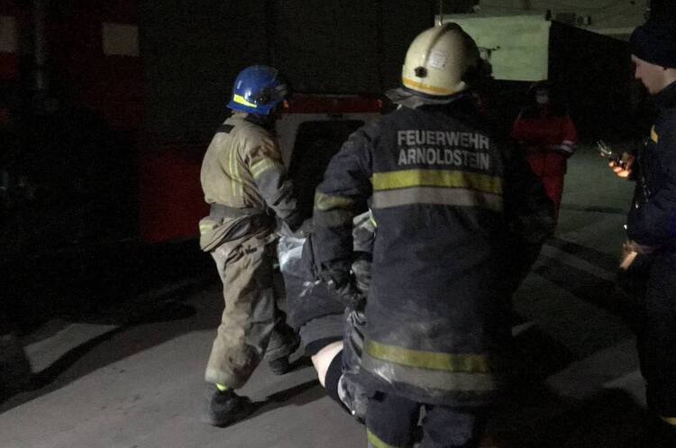 У Кривому Розі обвалилася закинута будівля, загинула людина – ДСНС У Кривому Розі обвалилася закинута будівля, загинула людина – ДСНС