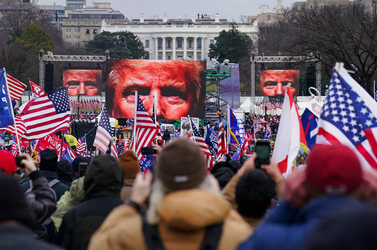 Instagram, Facebook і Twitter заблокували акаунти Трампа Instagram, Facebook і Twitter заблокували акаунти Трампа
