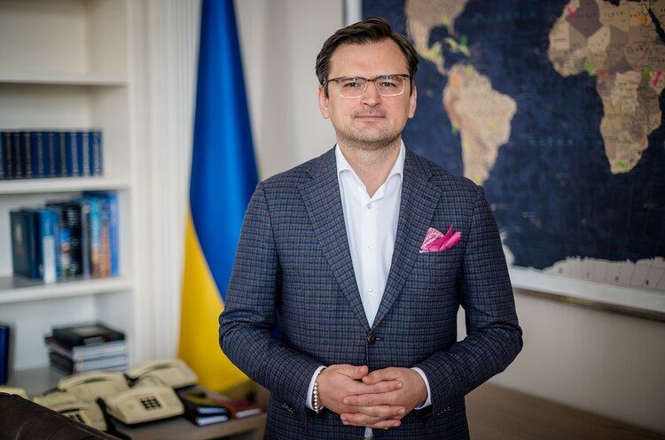 Кулеба проти закупівлі російської вакцини від COVID навіть у разі доведення її ефективності Кулеба проти закупівлі російської вакцини від COVID навіть у разі доведення її ефективності