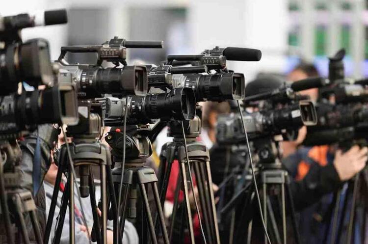 У 2020 році в Україні зафіксовано 77 сім випадків застосування сили до журналістів У 2020 році в Україні зафіксовано 77 сім випадків застосування сили до журналістів
