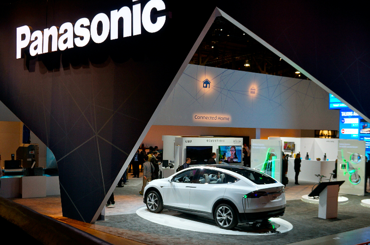 Panasonic розраховує створити безкобальтову батарею для електромобілів Tesla до 2024 року Panasonic розраховує створити безкобальтову батарею для електромобілів Tesla до 2024 року