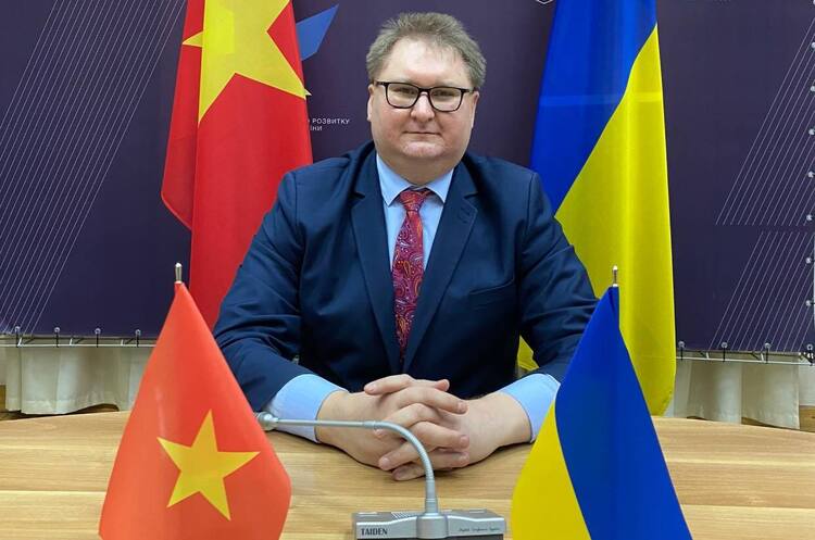 Україна і В'єтнам відновлять роботу над угодою про зону вільної торгівлі Україна і В'єтнам відновлять роботу над угодою про зону вільної торгівлі