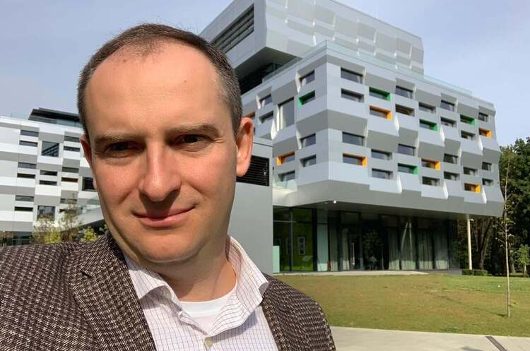 Сергій Верланов НАБУ оголосило в розшук ексочільника Податкової Верланова