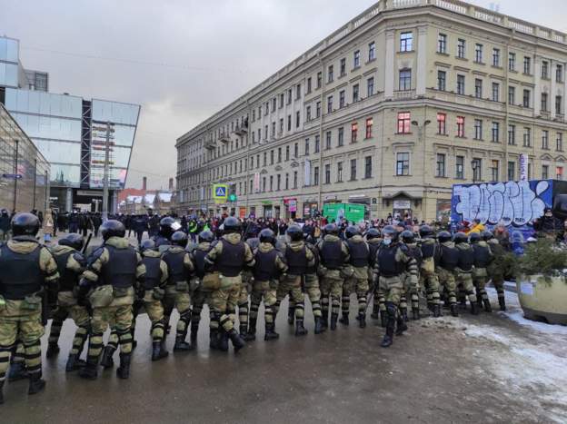 Сьогодні в Росії затримали вже понад 1 000 осіб в ході акцій протесту Сьогодні в Росії затримали вже понад 1 000 осіб в ході акцій протесту