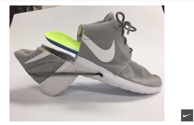 фото Nike Nike представила нову модель кросівок, які можна одягати без допомоги рук (ВІДЕО)