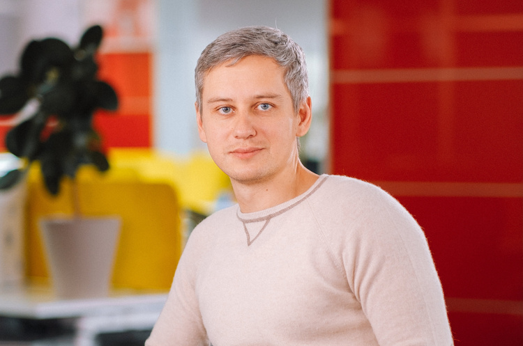Дмитрий Дубровский Deloitte TMT Talks: как разрабатывать ПО для диспетчерских, увлечься и создать маркетплейс по частному извозу