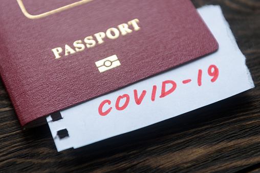 Українці зможуть вільно їздити до ЄС тільки з COVID-вакцинацією – Зеленський Українці зможуть вільно їздити до ЄС тільки з COVID-вакцинацією – Зеленський