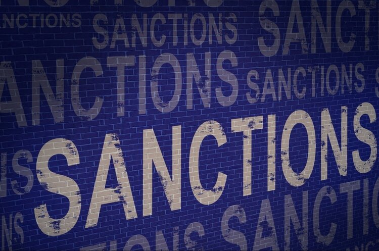 Росія розширила список економічних санкцій проти України