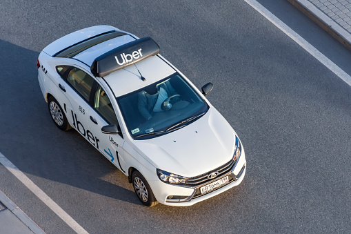 Uber відключив можливість замовити таксі телефоном в Україні Uber відключив можливість замовити таксі телефоном в Україні