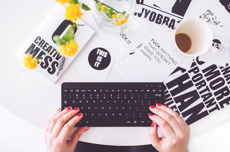 Зірки на роботі: як працювати з блогерами