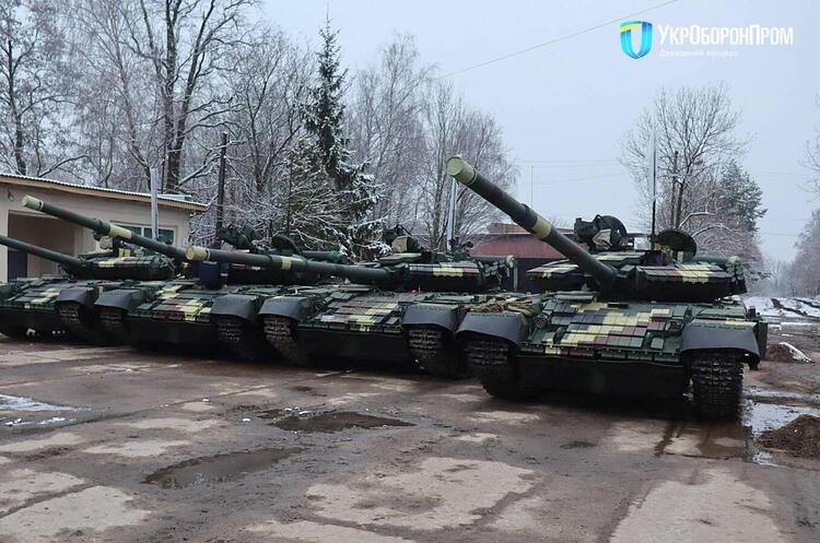 Українських військових не штрафують за відкриття вогню у відповідь – Шмигаль Українських військових не штрафують за відкриття вогню у відповідь – Шмигаль
