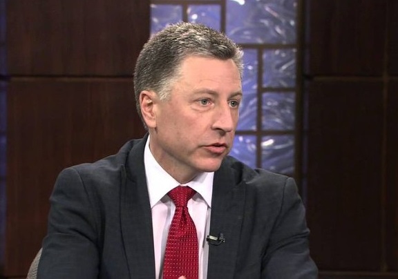 фото DR Курт Волкер заявив, що США можуть допомогти Україні розслідувати справи проти олігархів